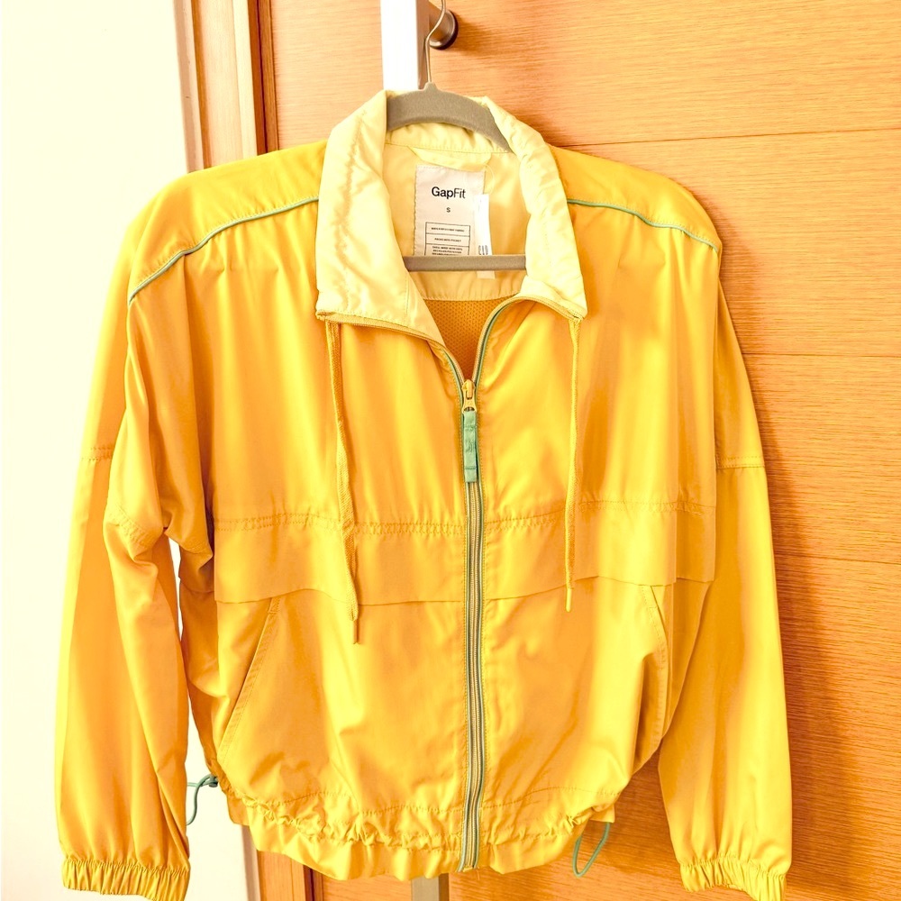 GAP Bright Yellow Windbreaker with Aqua Accents